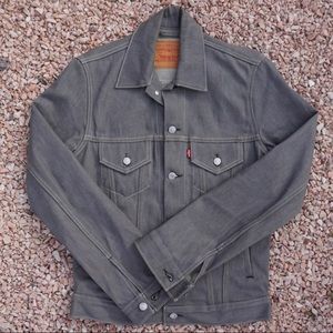 Brand New Grey Levi’s Jean Jacket Size Small